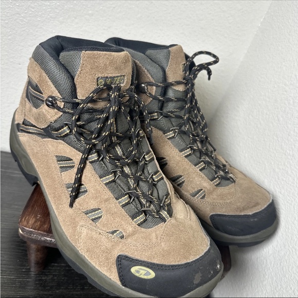 Hi-Tec Men's Bandera Mid WP Trail Hiking Boots 7035 Bone/Brown Size 13 Gorpcore - Picture 6 of 8